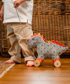 Digley Dinosaur Pull Along Toy